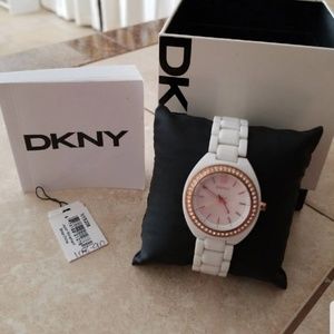 Last $ drop! Beautiful DKNY watch